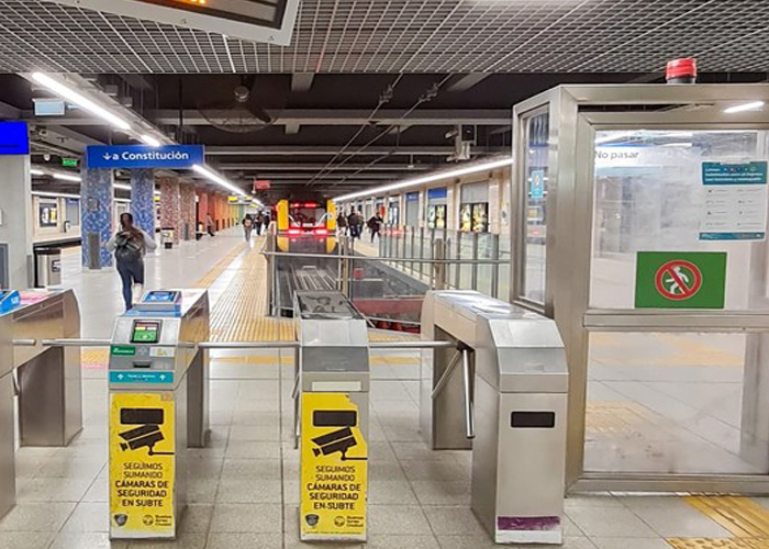 Aún con restricciones vuelven a estar operativas 15 estaciones de Subte en la ciudad de Buenos Aires