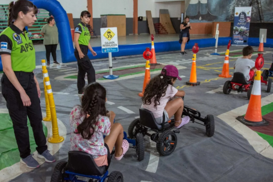 Rawson: La Colonia Municipal recibió a la Escuelita Vial de la APSV