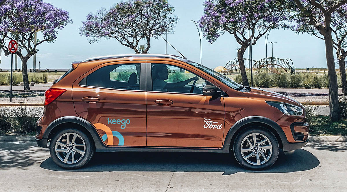 Ford se incorpora a las plataformas digitales de alquiler por minutos de autos