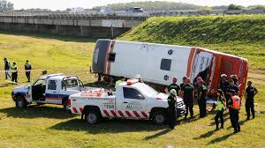 Tres accidentes en muy poco tiempo volvieron a encender el debate sobre los micros de dos pisos: ¿son seguros?