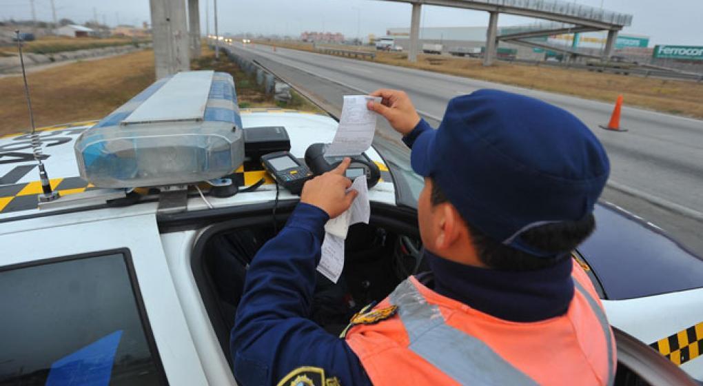 Debido al crecimiento de autos circulando, aumentan los controles de tránsito en Córdoba Capital