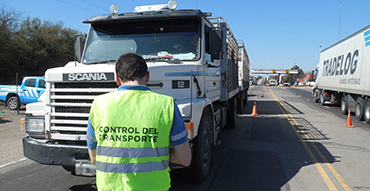 Buscando un mayor control en el transporte de cargas reglamentan un registro digital público